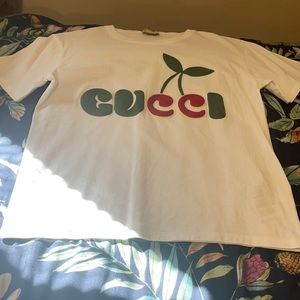 Gucci Cherry Print Cotton Tshirt